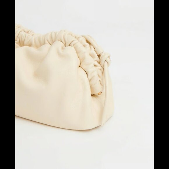 Mansur Gavriel Mini Cloud Clutch Puff in Cream/Whit - Picture 4 of 10
